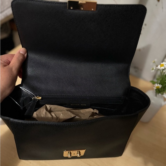 Leather Messenger Bag - Picture 6 of 6